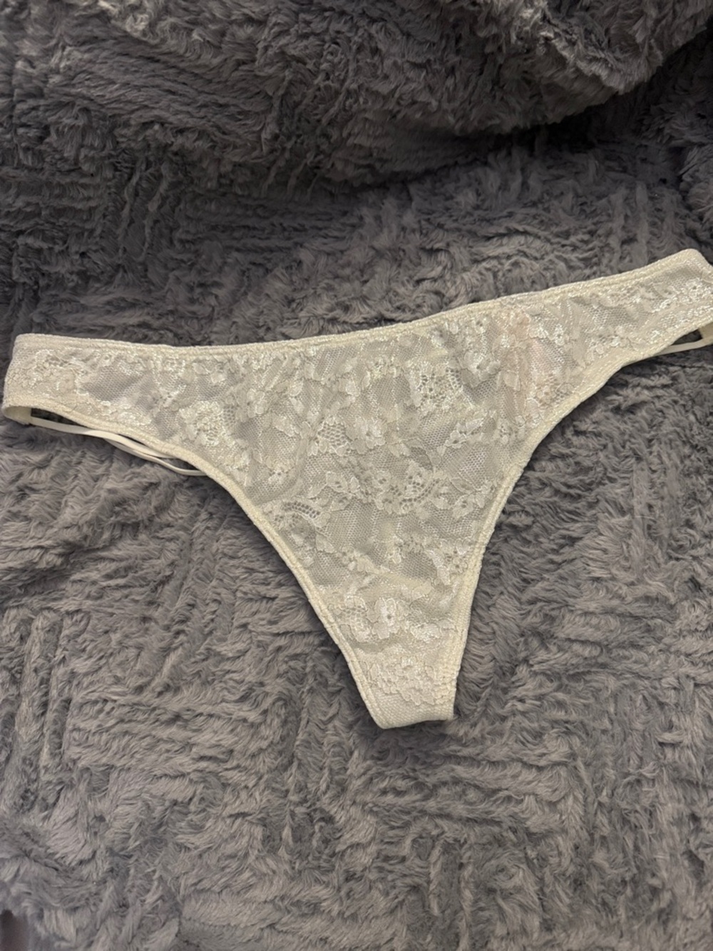 Women's Lace Thong Panty in Ivory